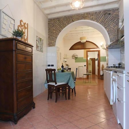 Locanda Cappellari - Campo De' Fiori Rzym Zewnętrze zdjęcie