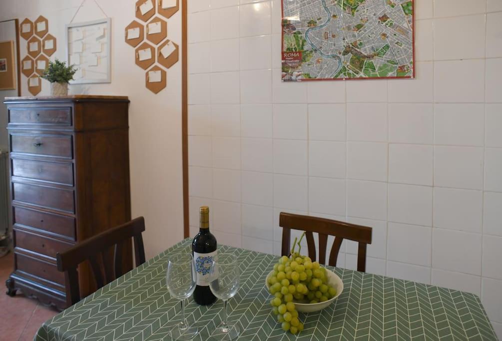 Locanda Cappellari - Campo De' Fiori Rzym Zewnętrze zdjęcie